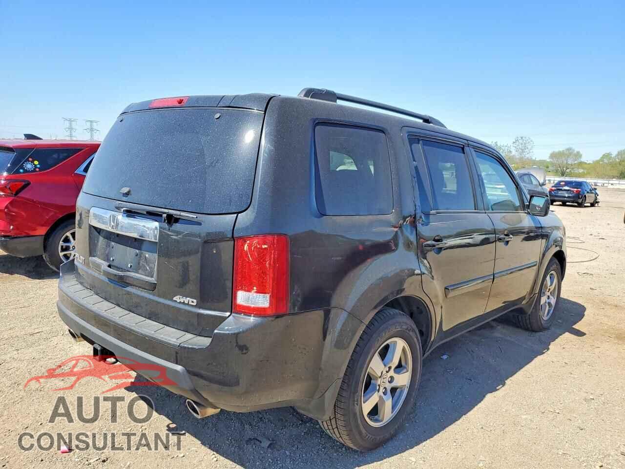 HONDA PILOT 2011 - 5FNYF4H56BB073628