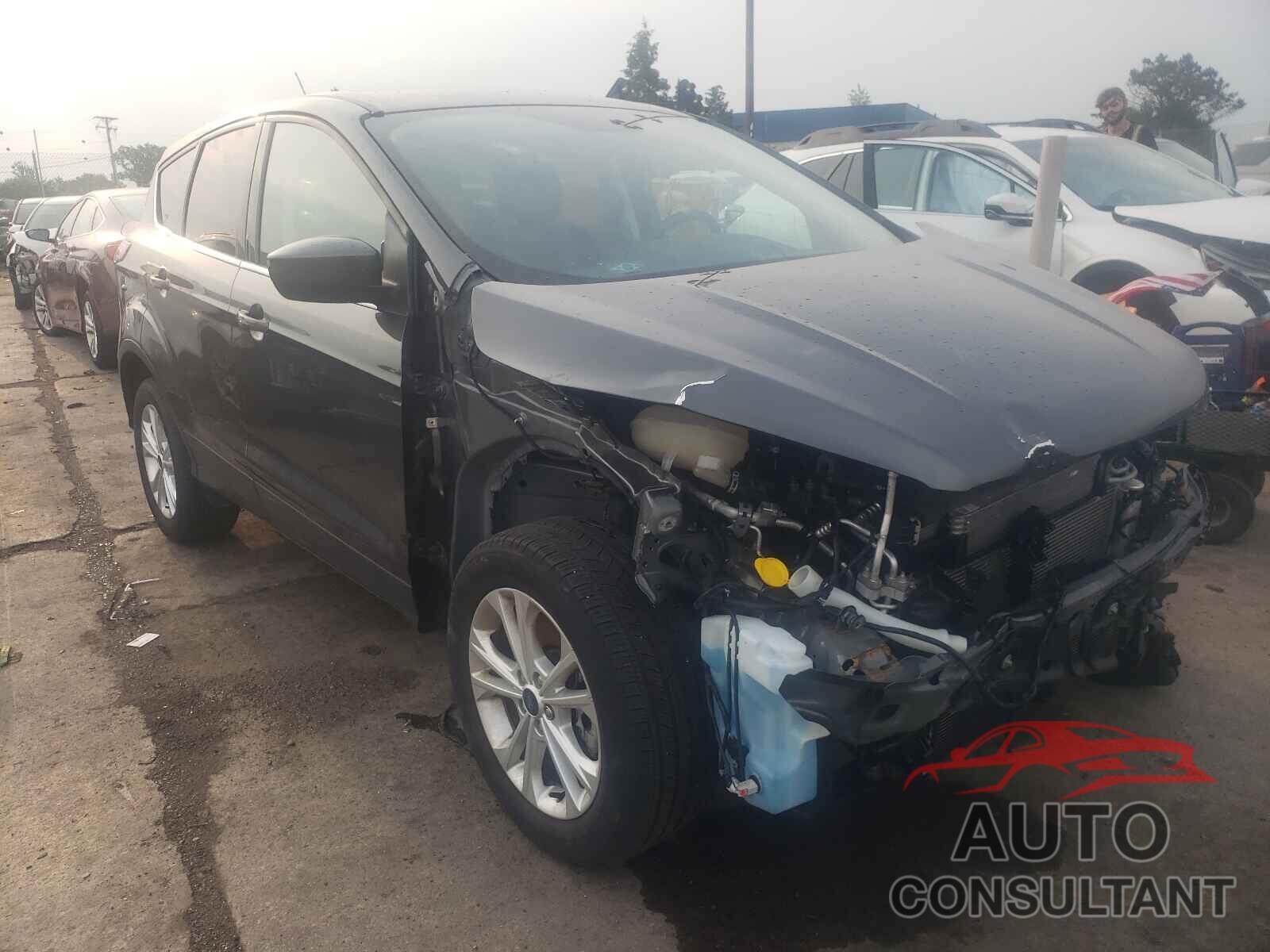 FORD ESCAPE 2019 - 1FMCU9GD6KUA46079