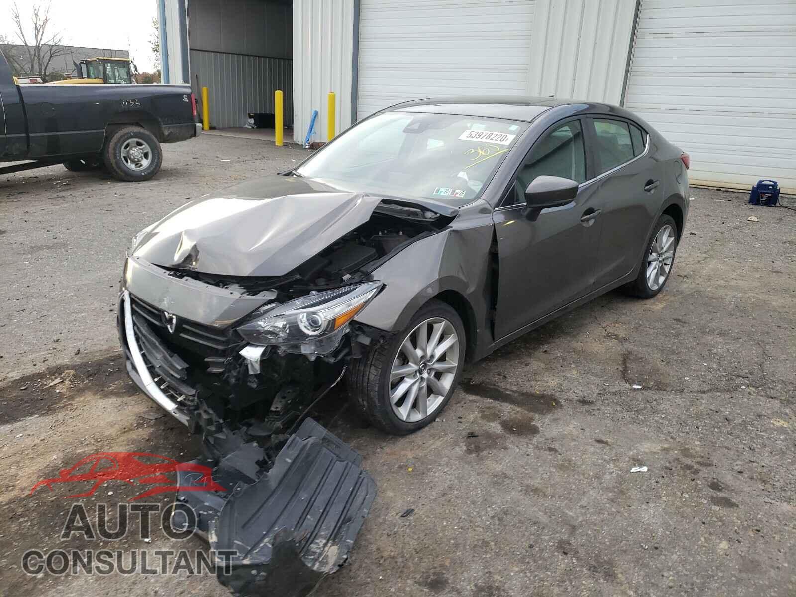 MAZDA 3 2017 - 3MZBN1V75HM122039