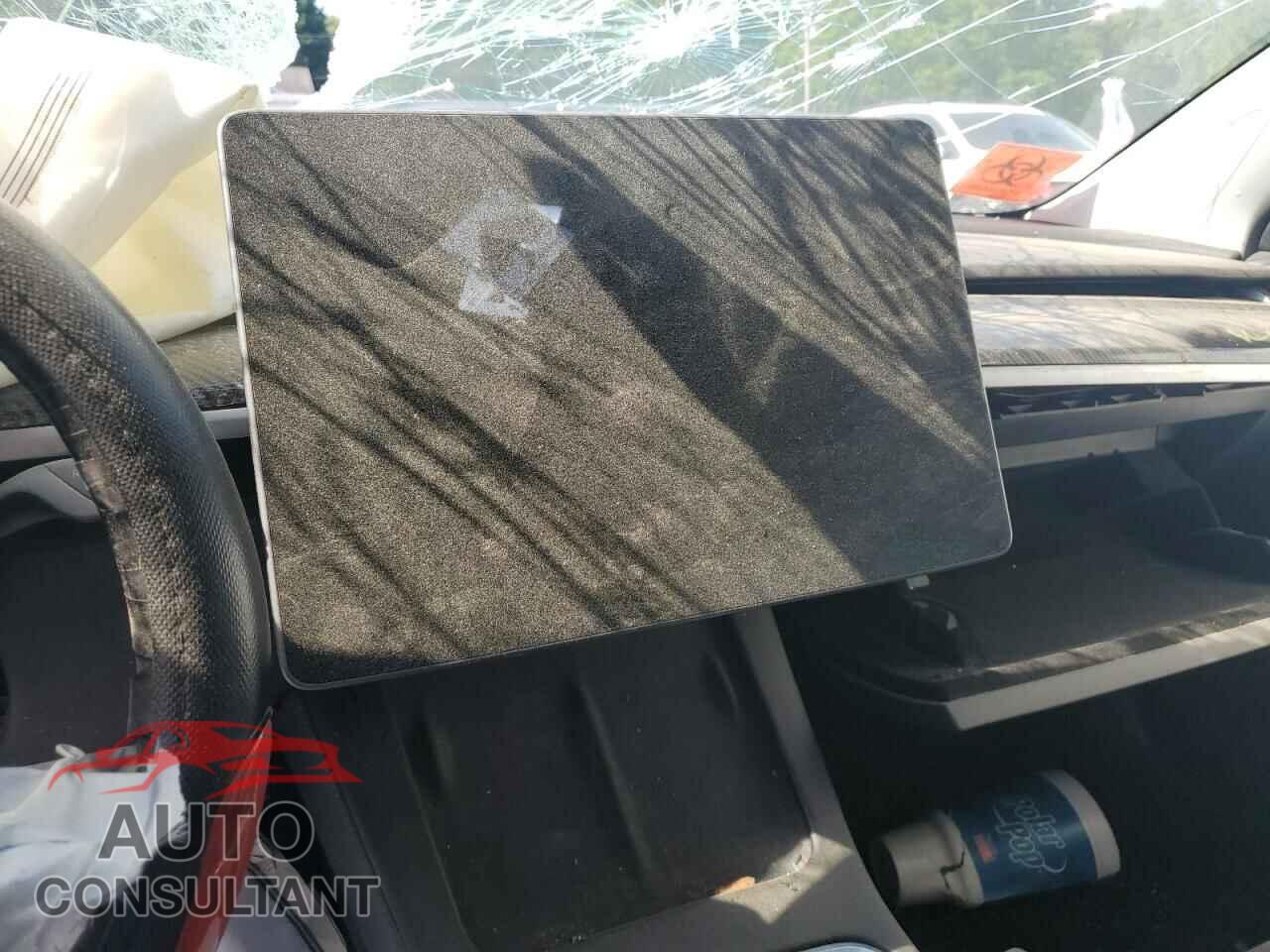 TESLA MODEL 3 2022 - 5YJ3E1EA8NF188264