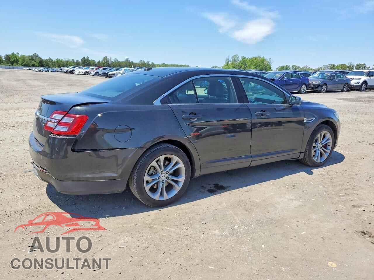 FORD TAURUS 2013 - 1FAHP2E88DG233359