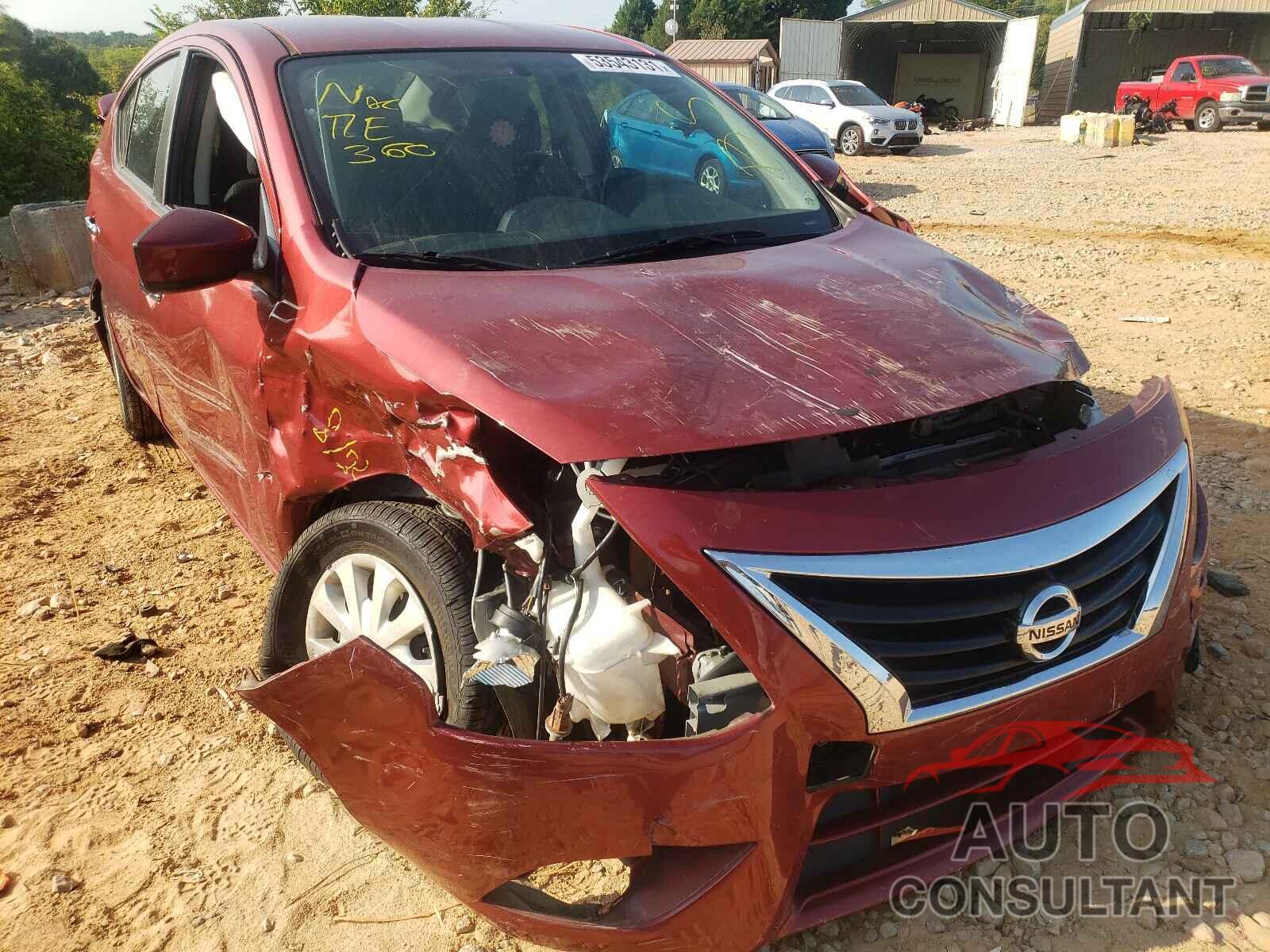 NISSAN VERSA 2018 - 3N1CN7AP2JL887353