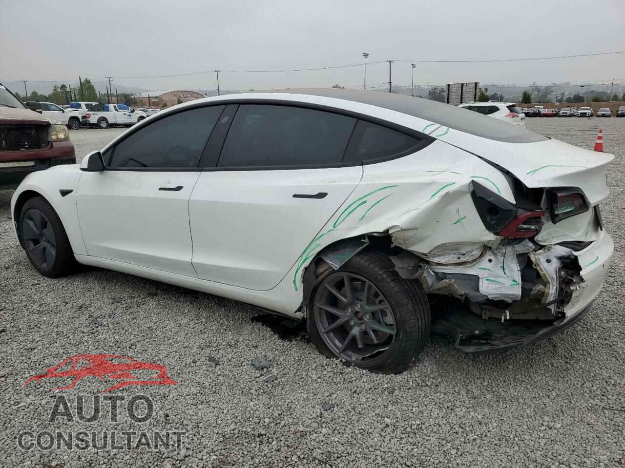 TESLA MODEL 3 2021 - 5YJ3E1EAXMF065760