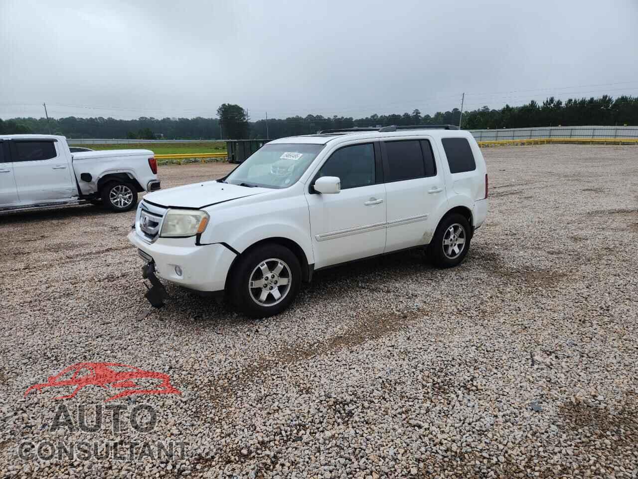 HONDA PILOT 2011 - 5FNYF3H92BB035357