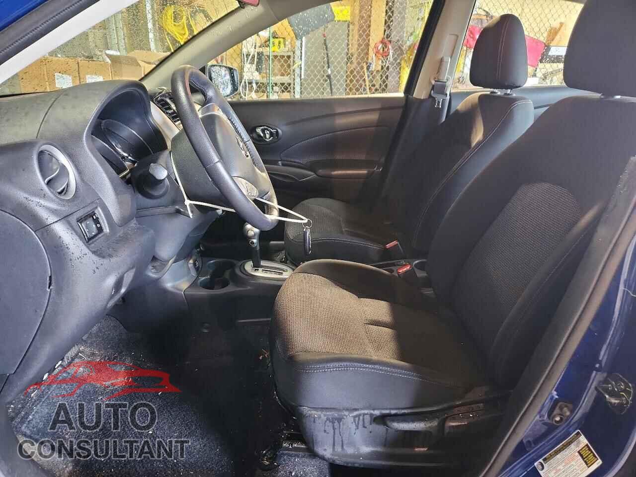 NISSAN VERSA 2019 - 3N1CN7AP3KL817703
