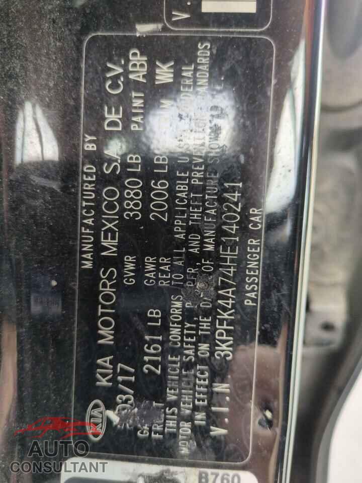 KIA FORTE 2017 - 3KPFK4A74HE140241