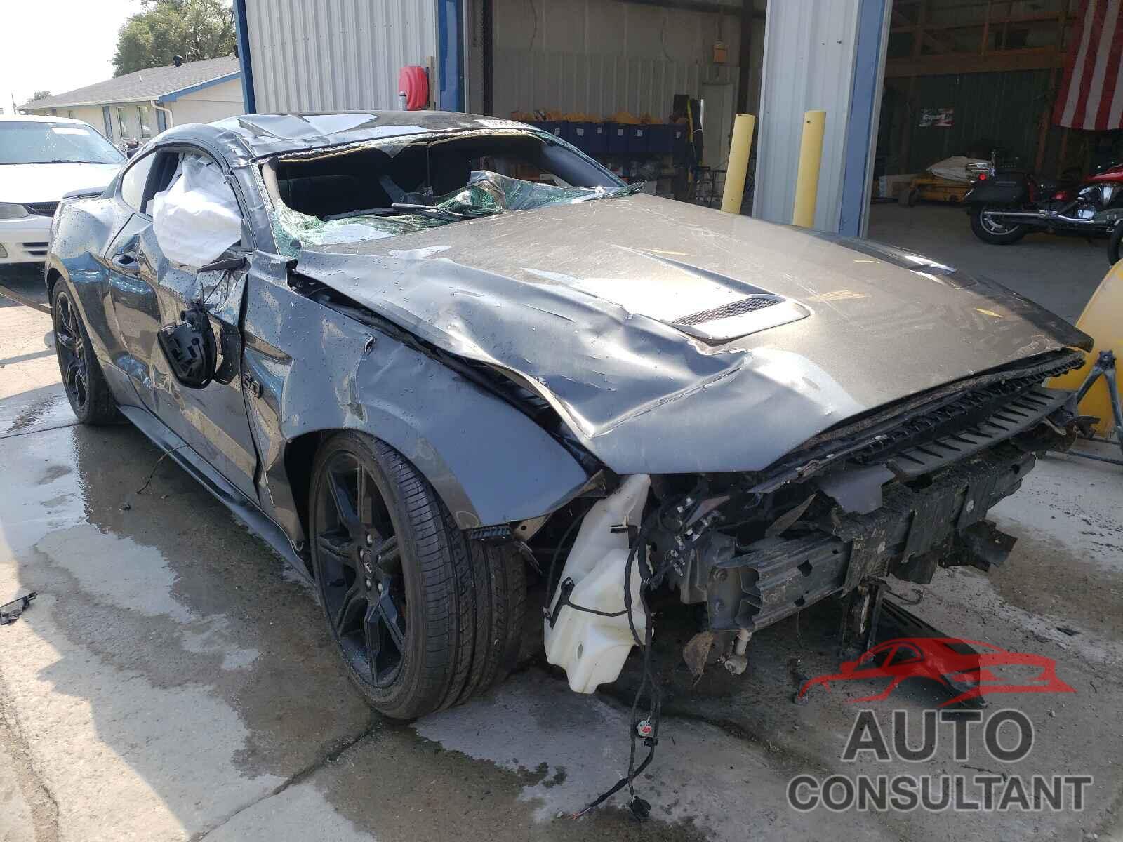 FORD MUSTANG 2018 - 1FA6P8CF0J5101795