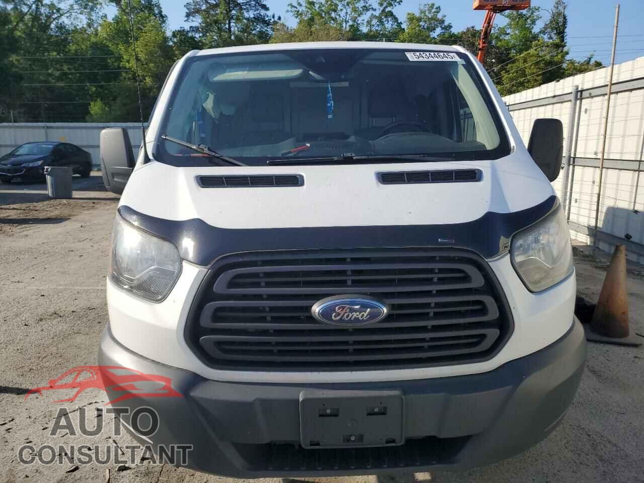 FORD TRANSIT 2017 - 1FTYR2YM7HKB51963