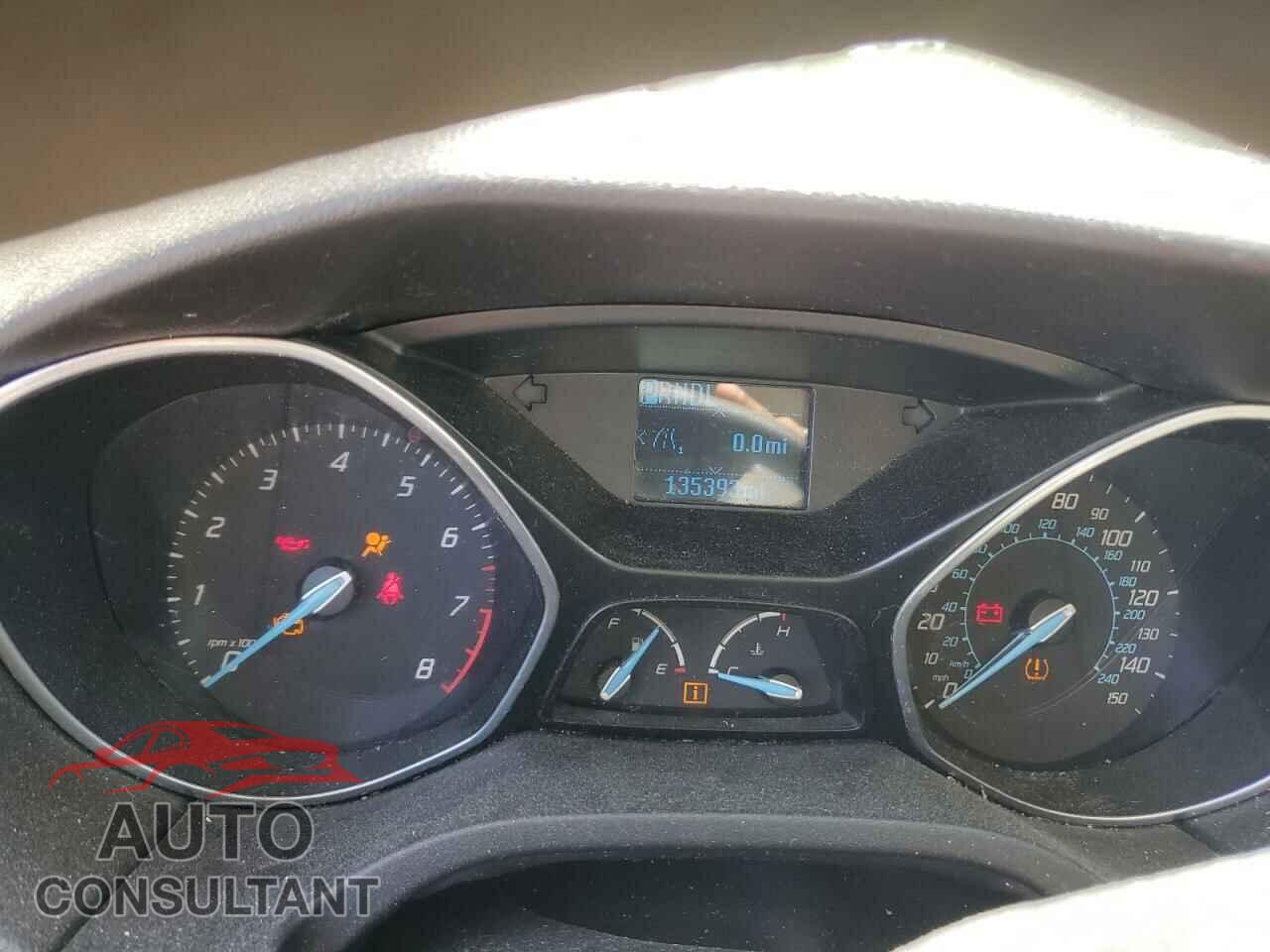 FORD FOCUS 2012 - 1FAHP3F26CL425613