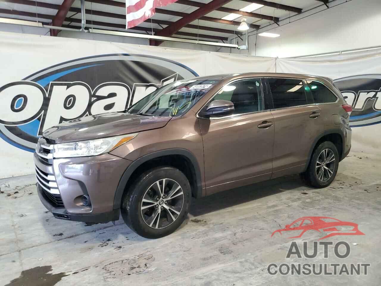 TOYOTA HIGHLANDER 2018 - 5TDZZRFH2JS243189