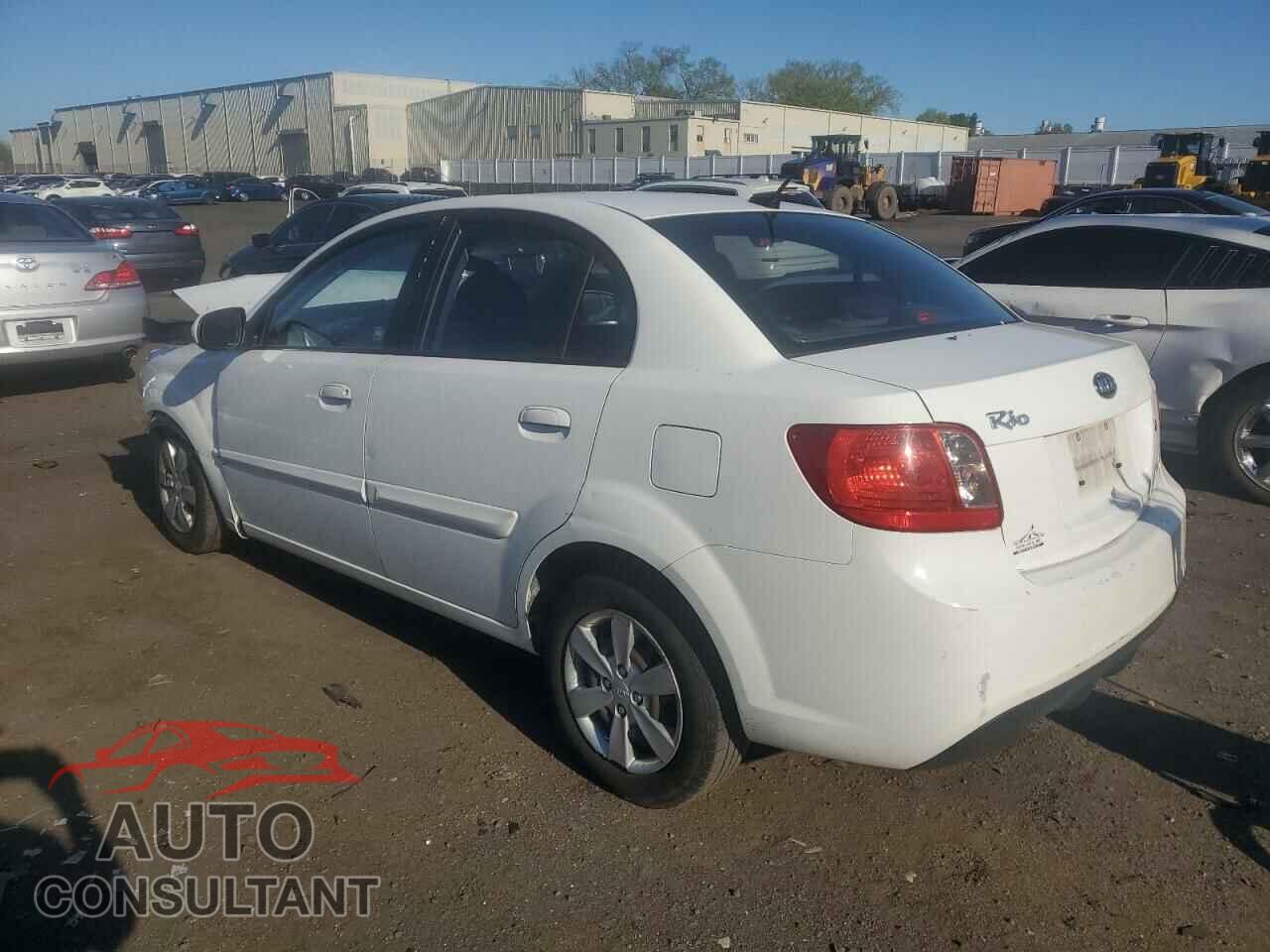 KIA RIO 2011 - KNADH4A33B6731450