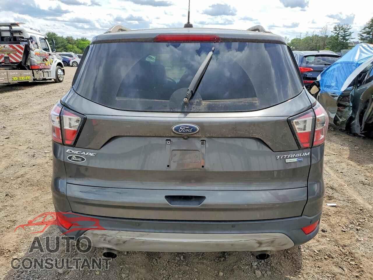 FORD ESCAPE 2017 - 1FMCU9JDXHUC97642