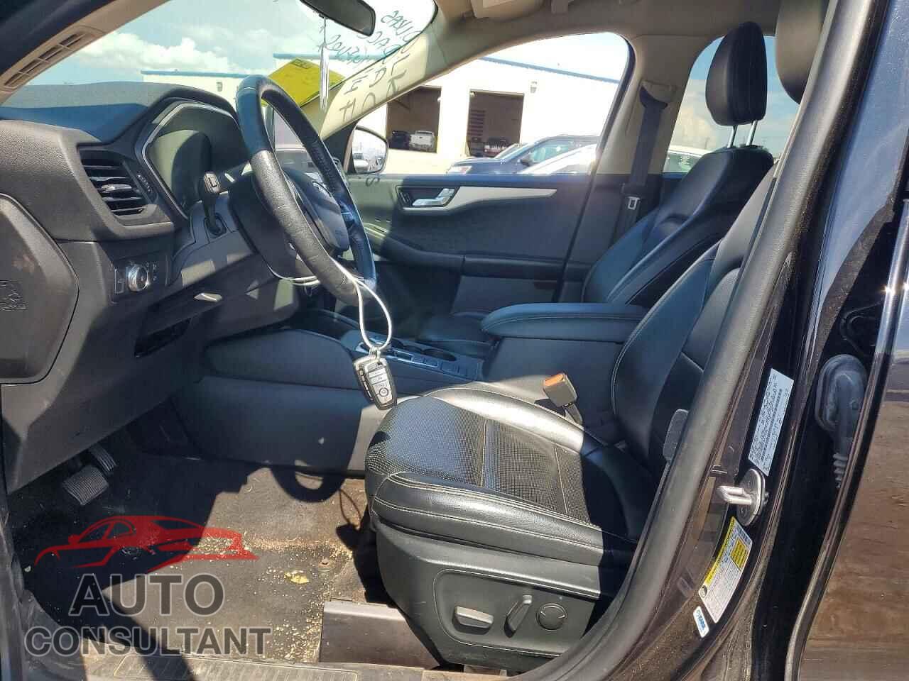 FORD ESCAPE 2020 - 1FMCU9H64LUA77610
