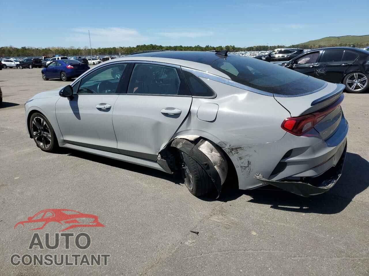 KIA K5 2023 - 5XXG64J29PG211730
