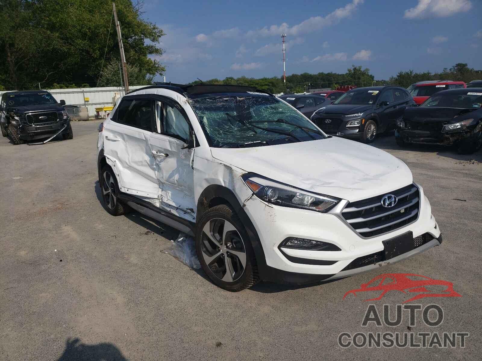 HYUNDAI TUCSON 2018 - KM8J3CA24JU687387