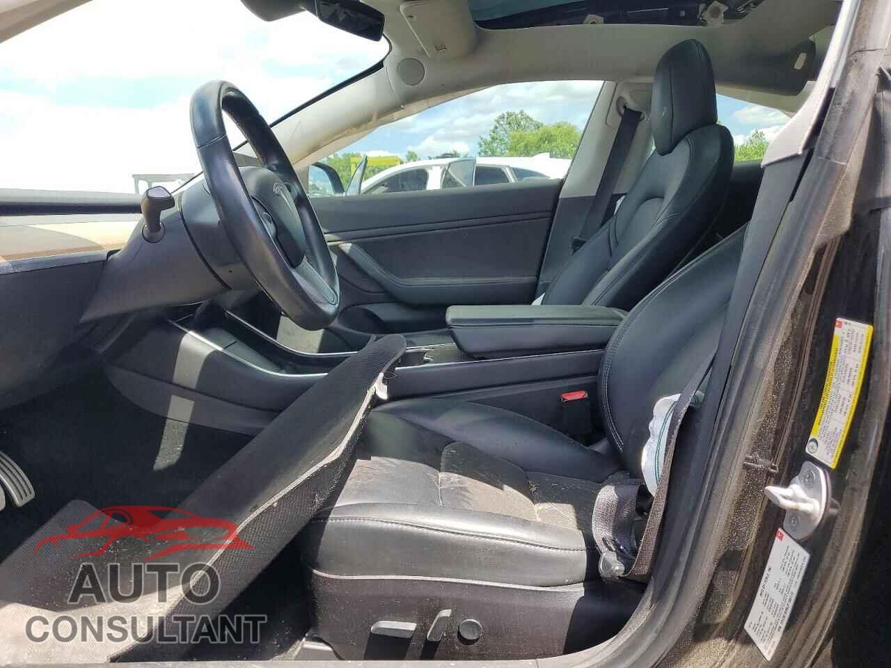 TESLA MODEL 3 2018 - 5YJ3E1EB6JF188119