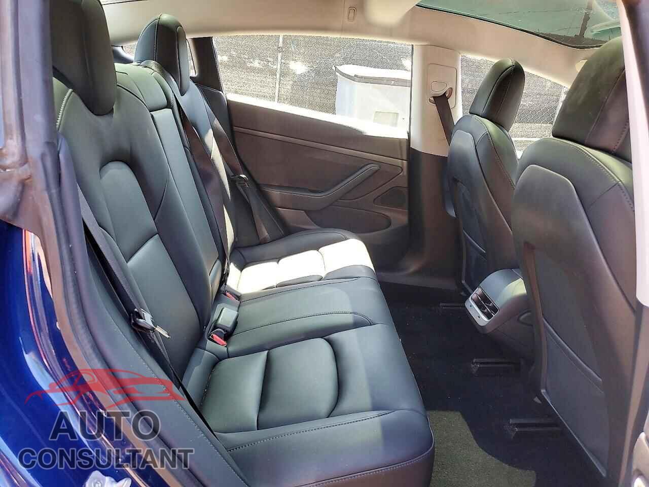 TESLA MODEL 3 2020 - 5YJ3E1EA7LF658460