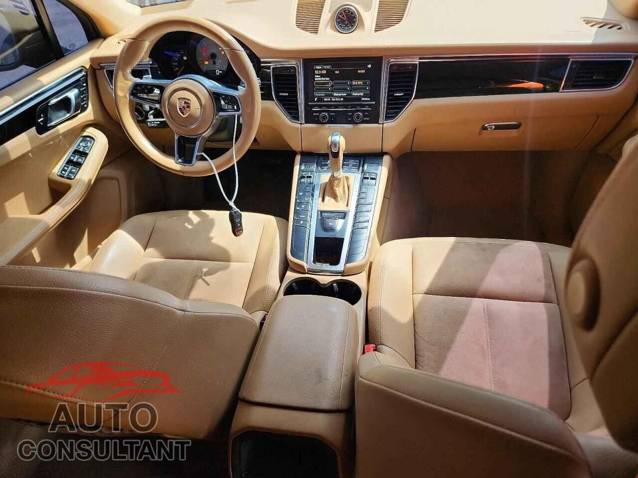 PORSCHE MACAN 2015 - WP1AB2A59FLB51767