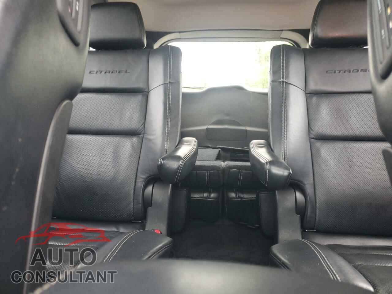 DODGE DURANGO 2015 - 1C4RDJEG2FC830090