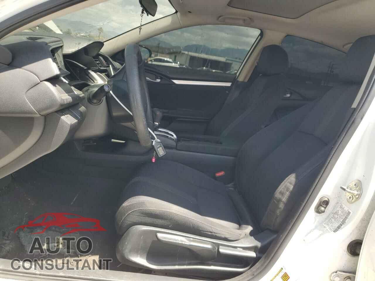 HONDA CIVIC 2017 - 2HGFC2F71HH501070