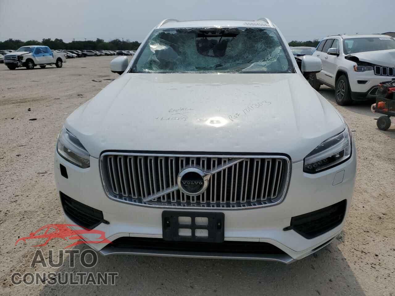 VOLVO XC90 2018 - YV4BR0PLXJ1328209
