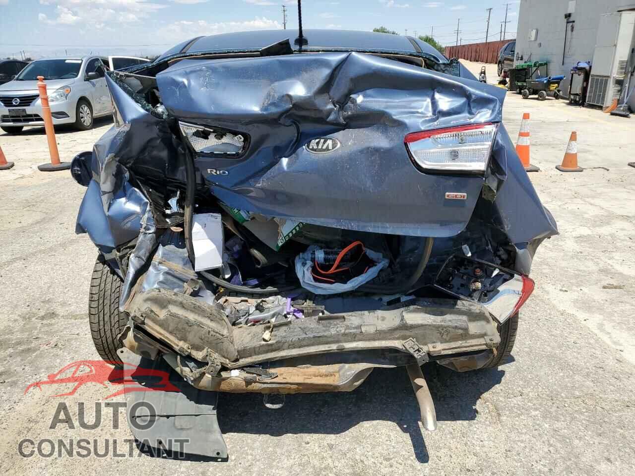 KIA RIO 2016 - KNADM4A38G6572279