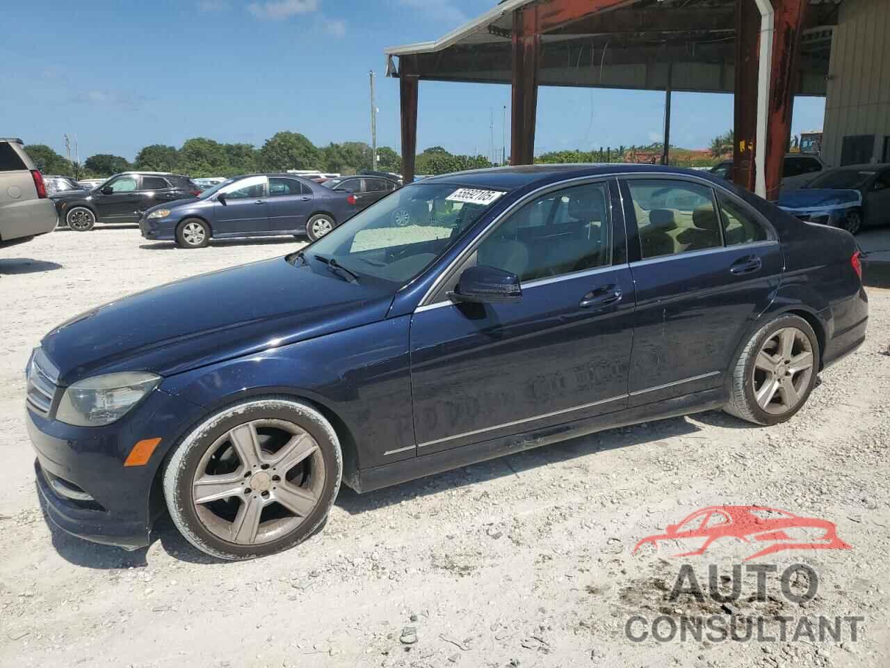 MERCEDES-BENZ C-CLASS 2011 - WDDGF8BB0BR144971