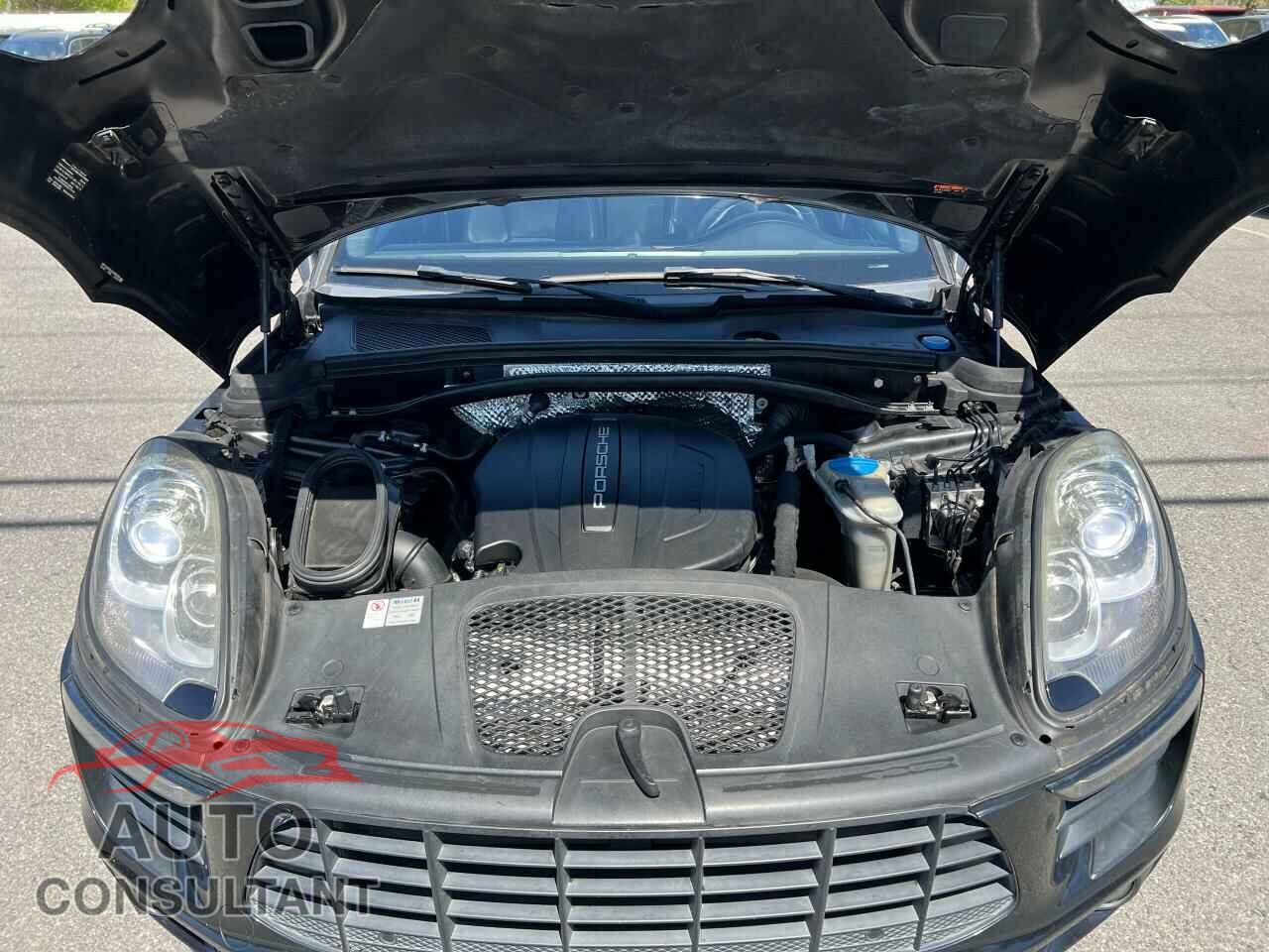 PORSCHE MACAN 2018 - WP1AA2A53JLB05508