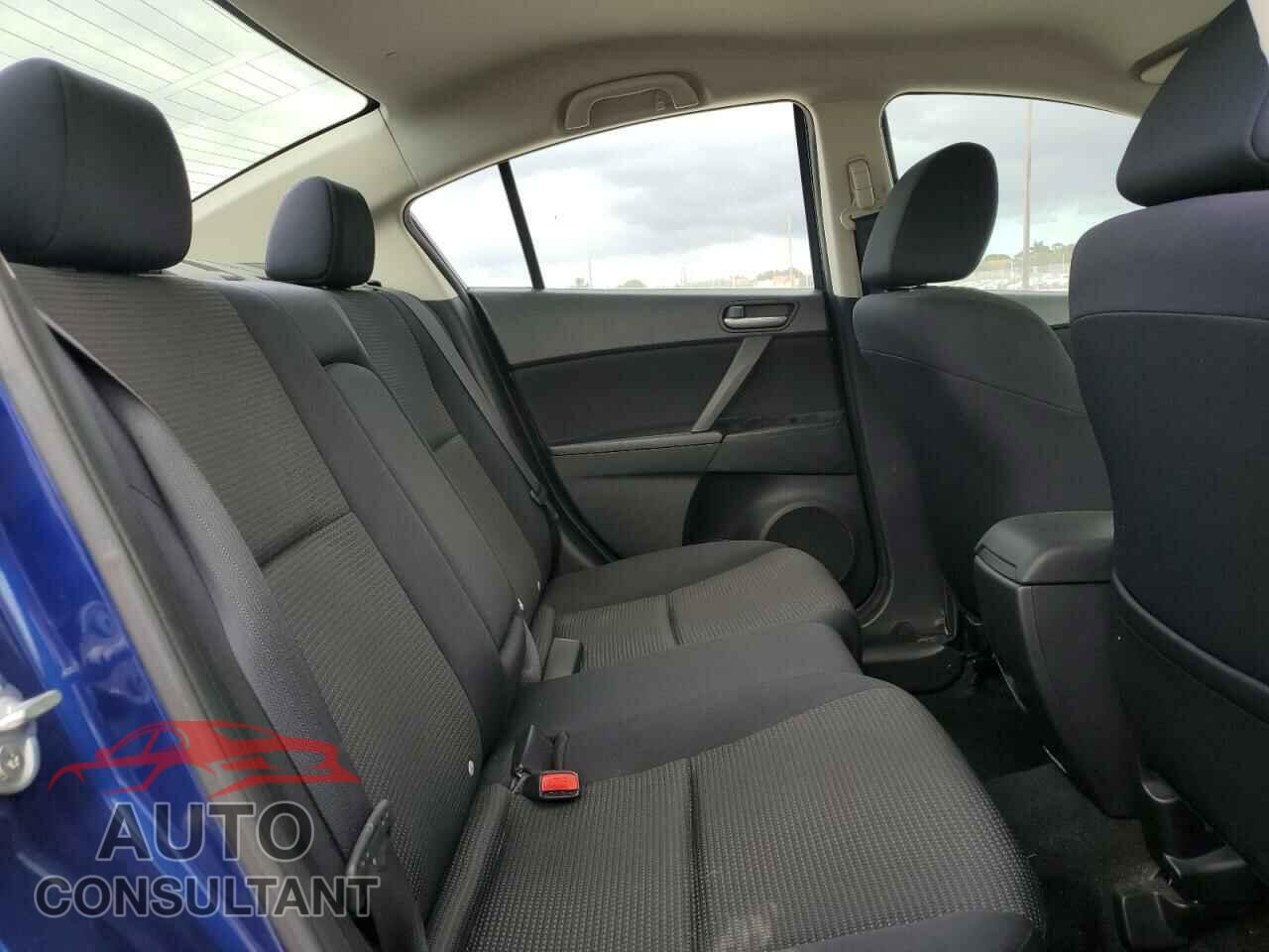 MAZDA 3 2012 - JM1BL1V74C1574174