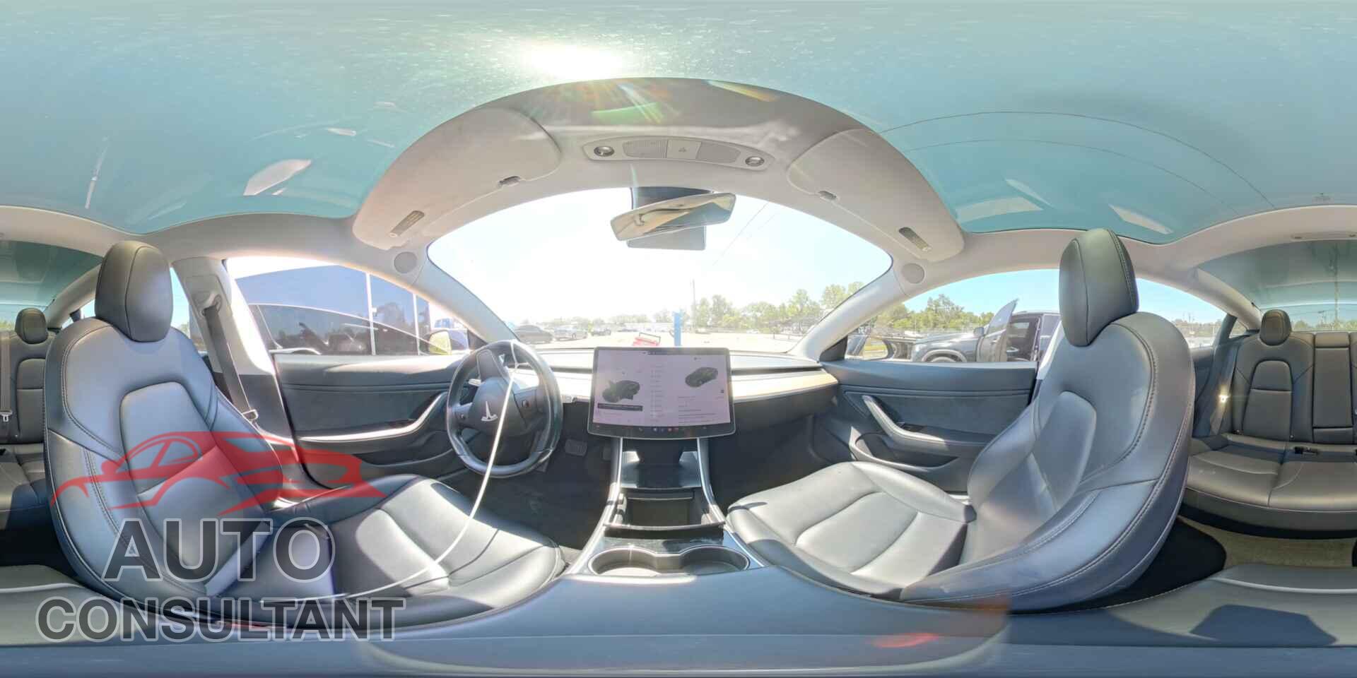 TESLA MODEL 3 2018 - 5YJ3E1EB2JF090589