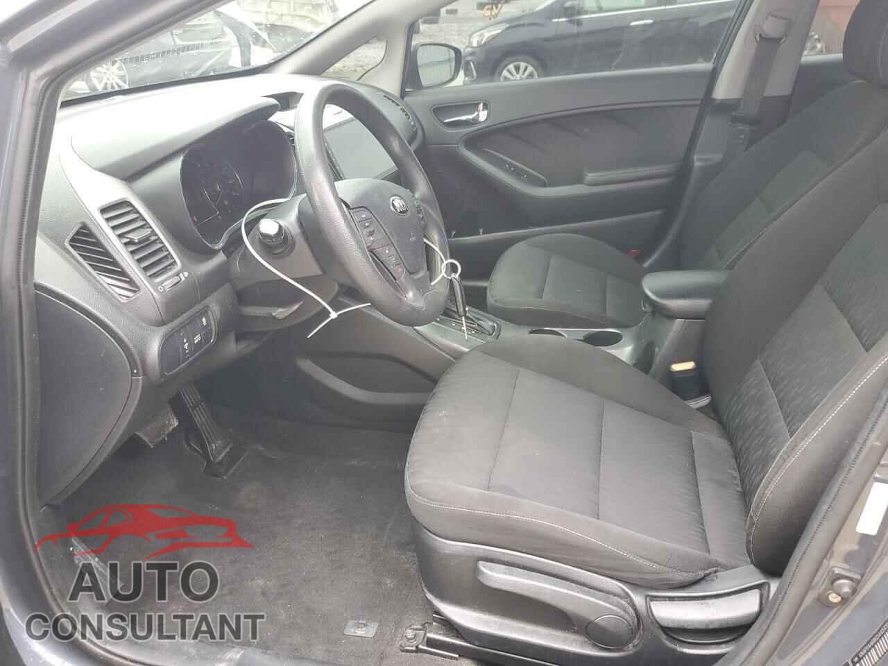 KIA FORTE 2016 - KNAFK4A68G5445451