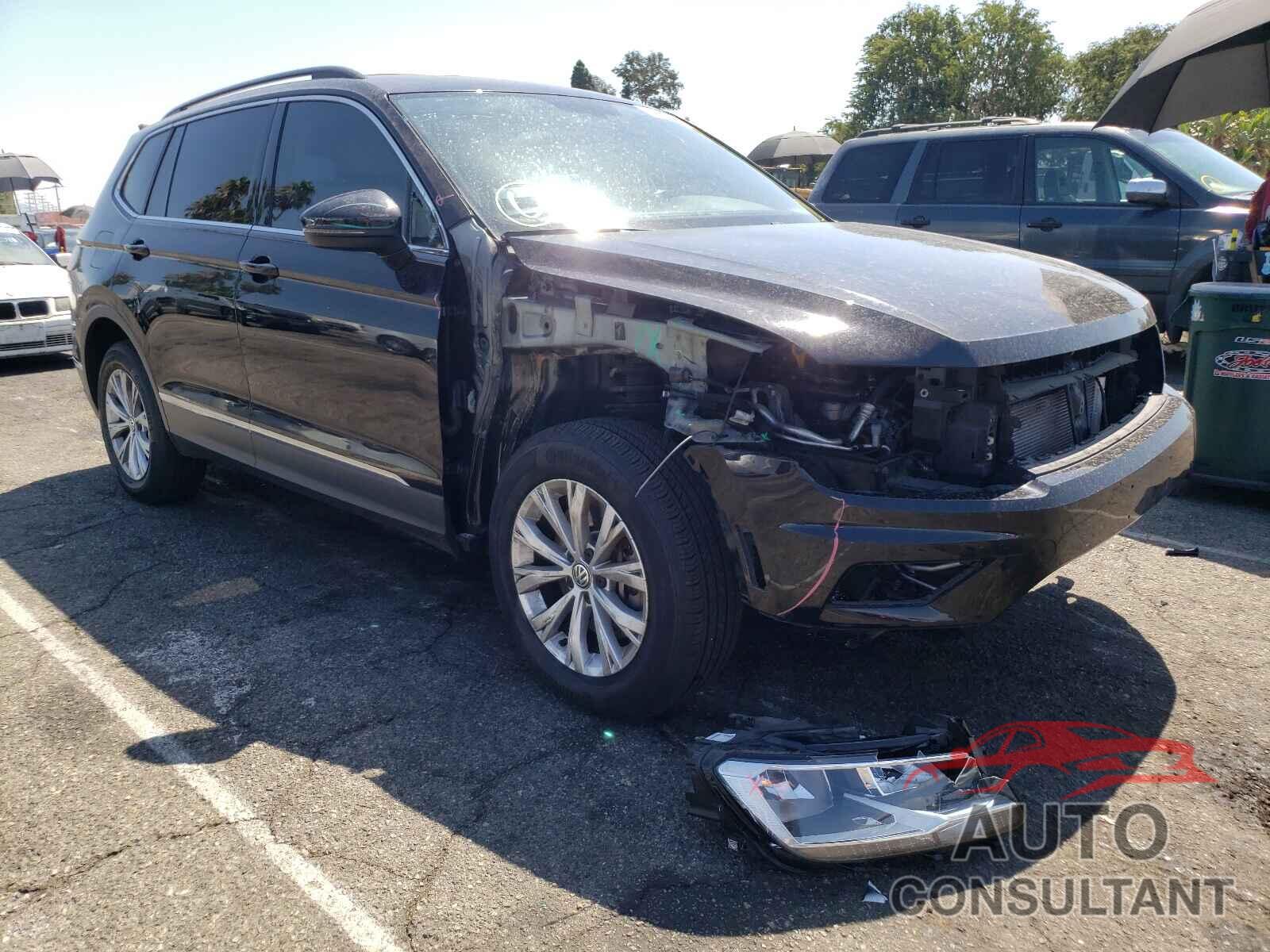 VOLKSWAGEN TIGUAN 2018 - 3VV3B7AX4JM025043