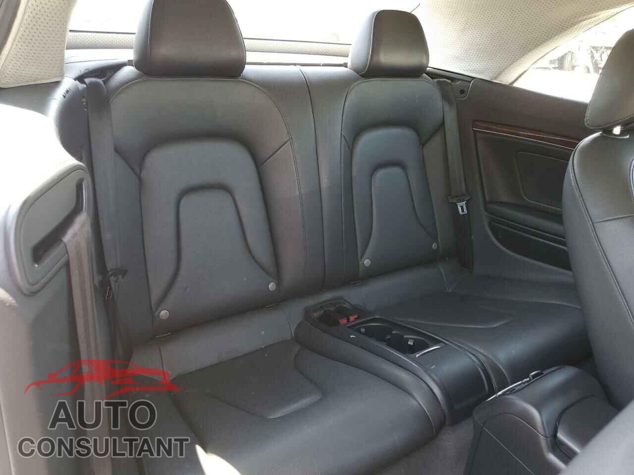 AUDI A5 2013 - WAUCFAFH8DN001675
