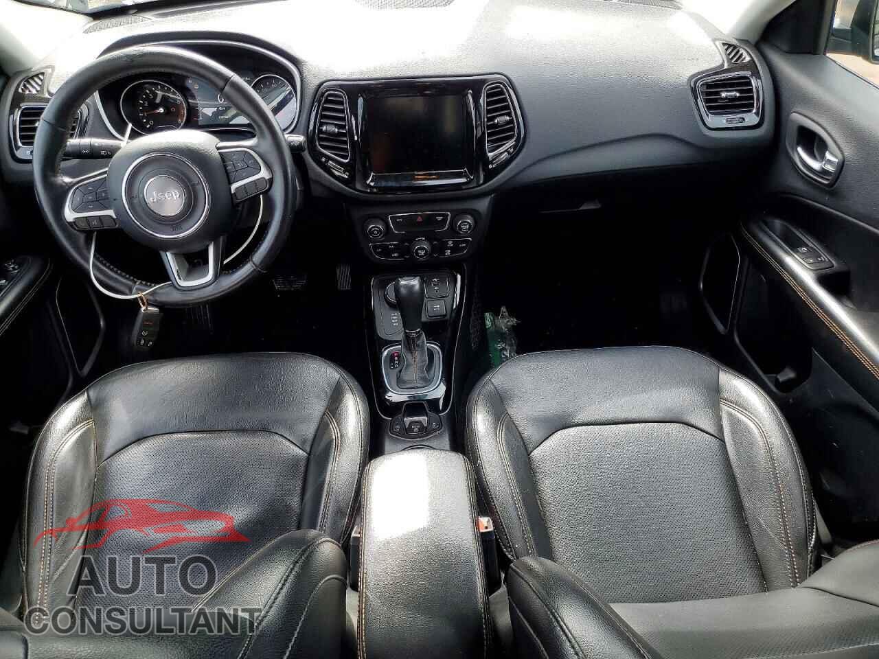 JEEP COMPASS 2020 - 3C4NJDCB1LT196674