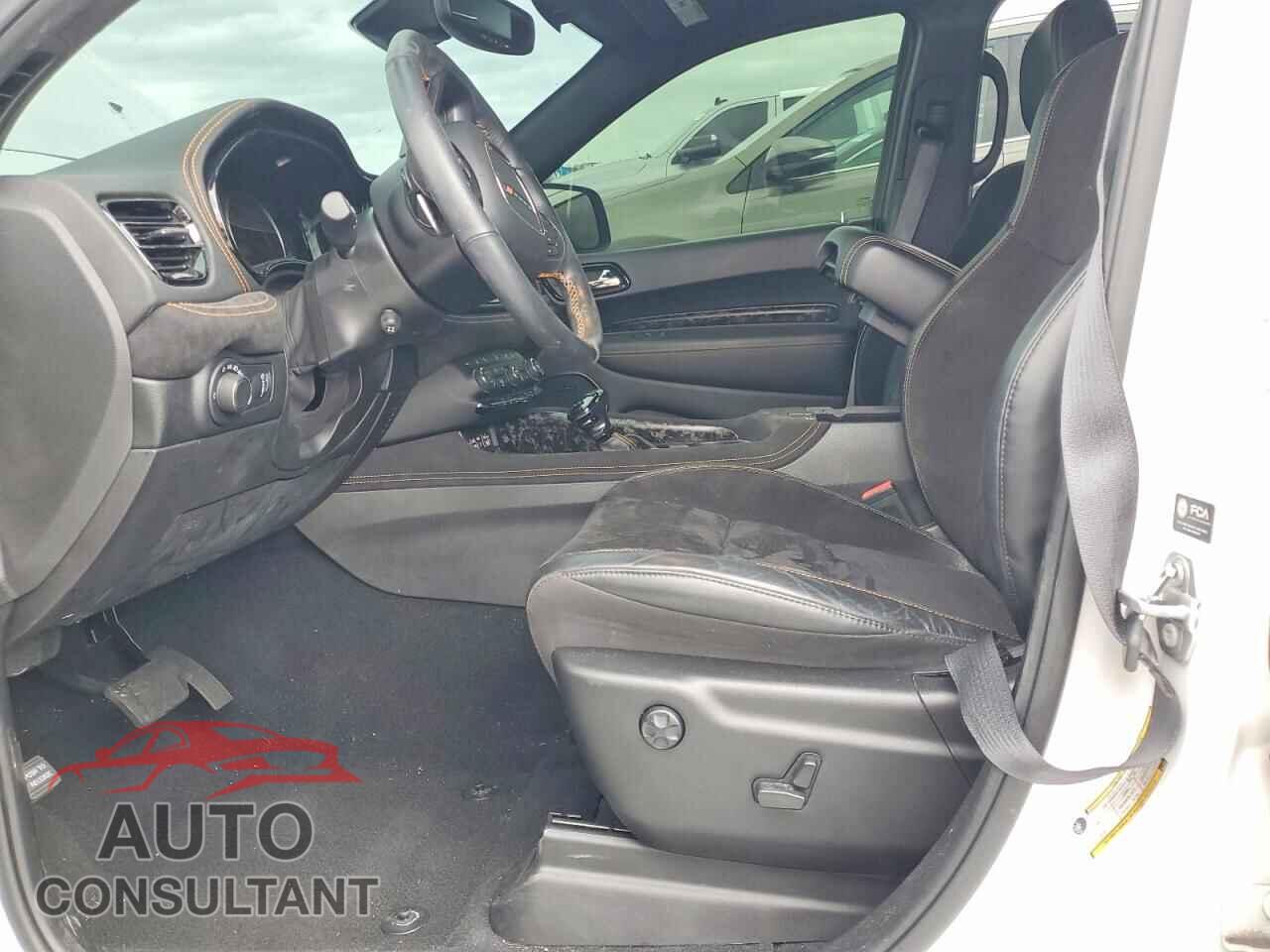 DODGE DURANGO 2023 - 1C4SDHCT9PC557676