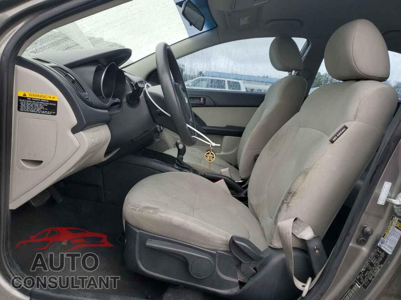 KIA FORTE 2011 - KNAFU4A27B5436319