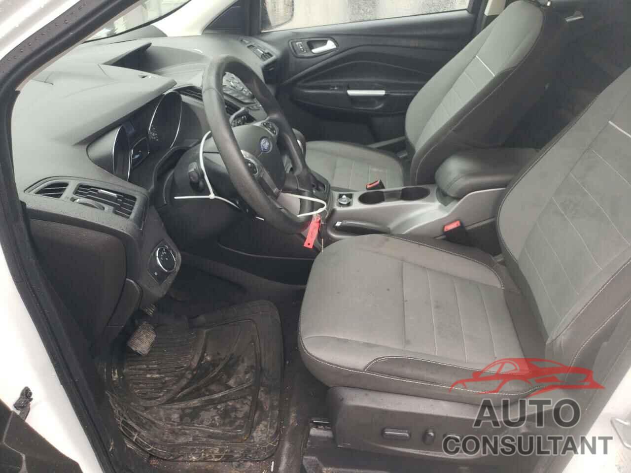 FORD ESCAPE 2015 - 1FMCU0G73FUA11947