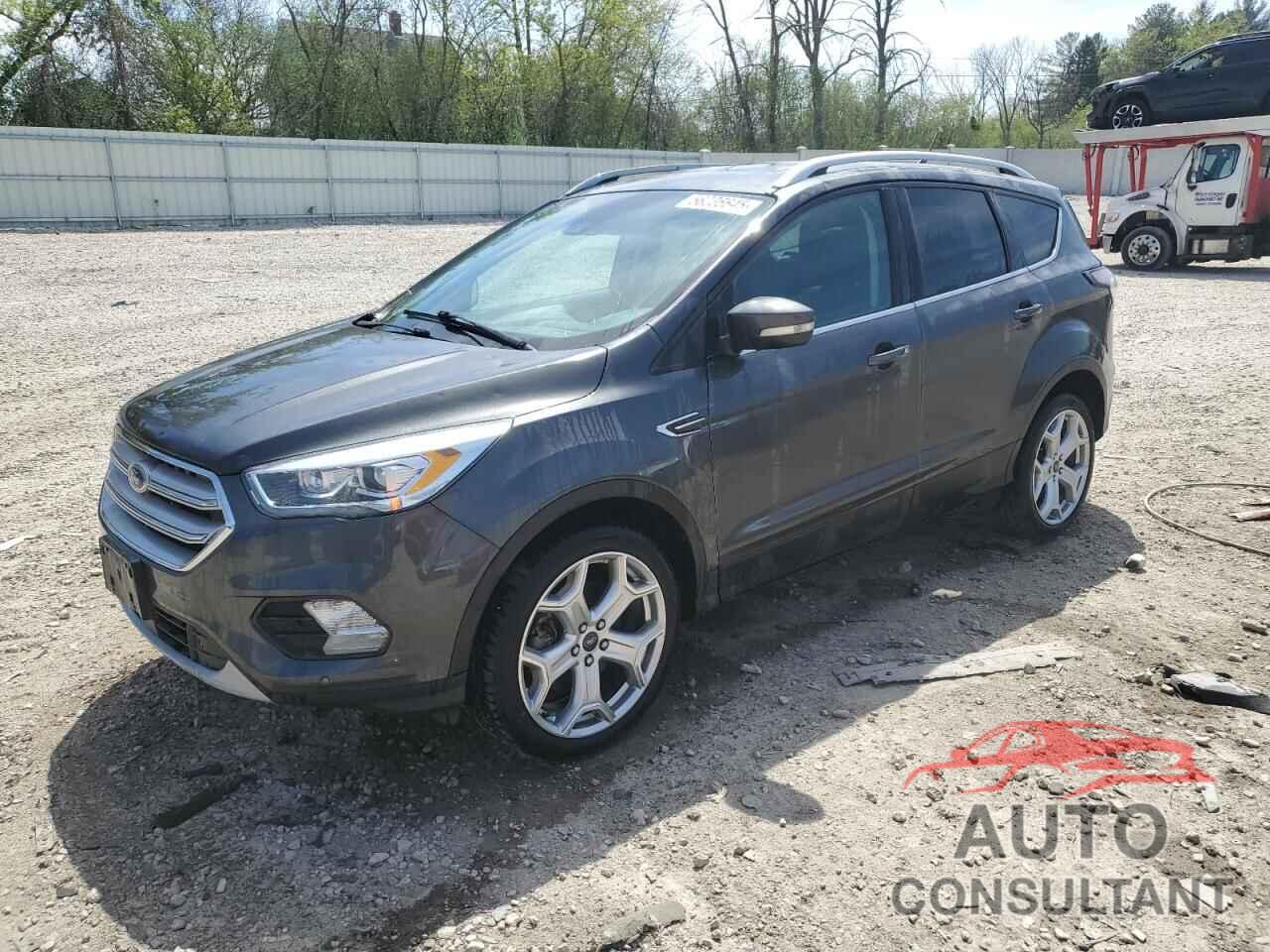 FORD ESCAPE 2018 - 1FMCU9J93JUA80483