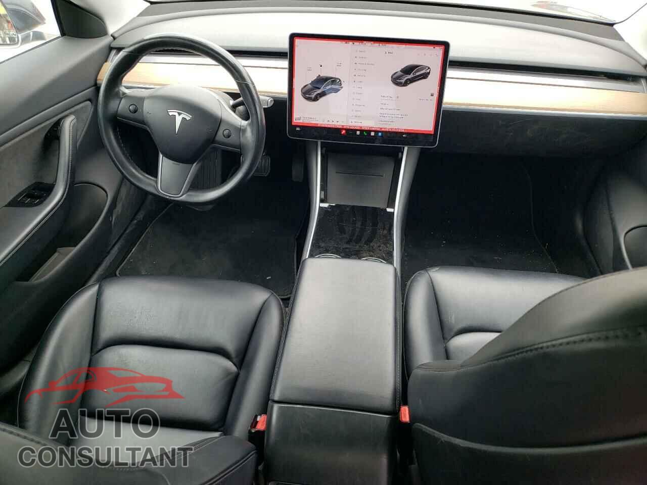 TESLA MODEL 3 2018 - 5YJ3E1EA5JF077620