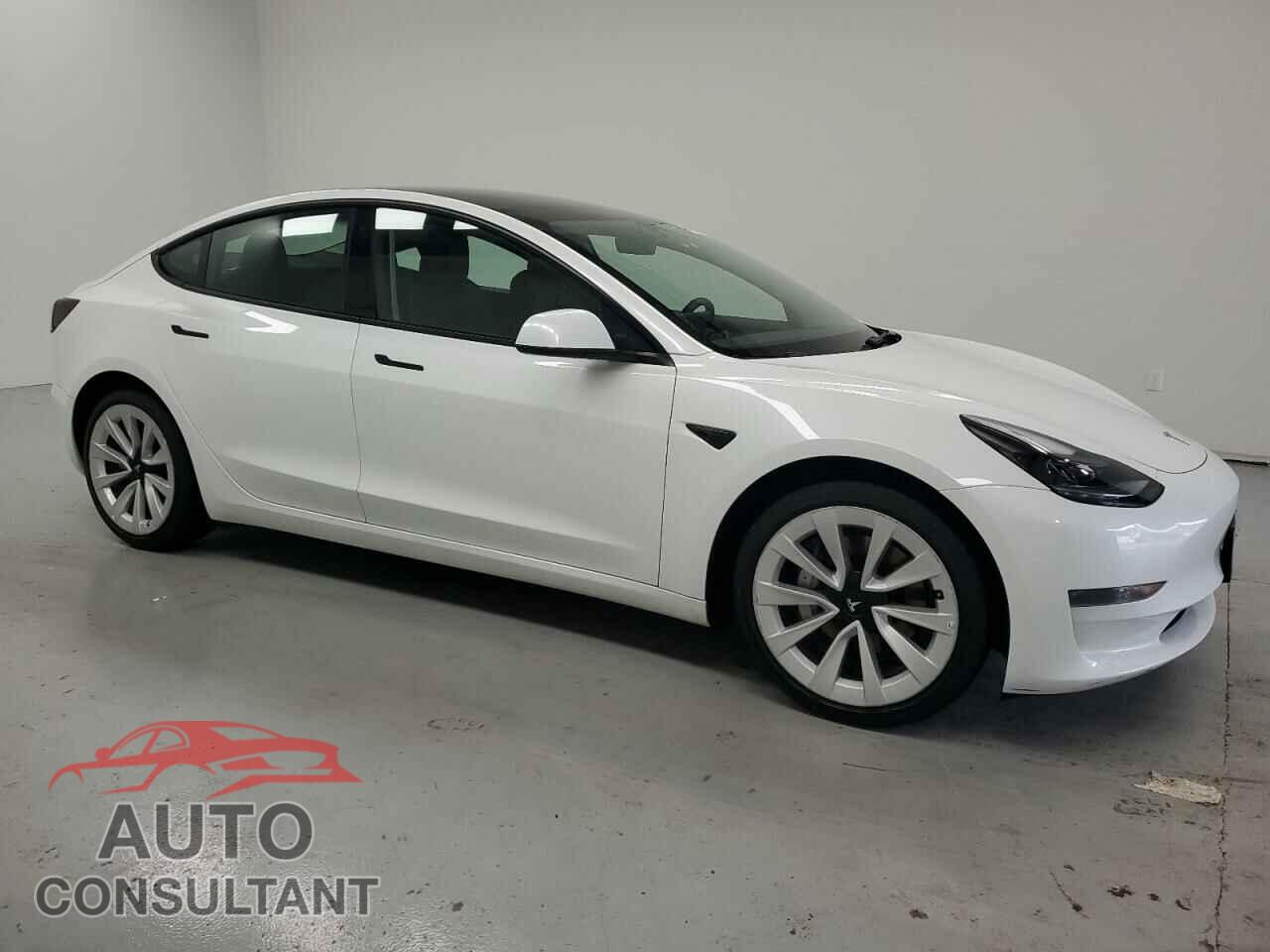 TESLA MODEL 3 2023 - 5YJ3E1EA7PF428472