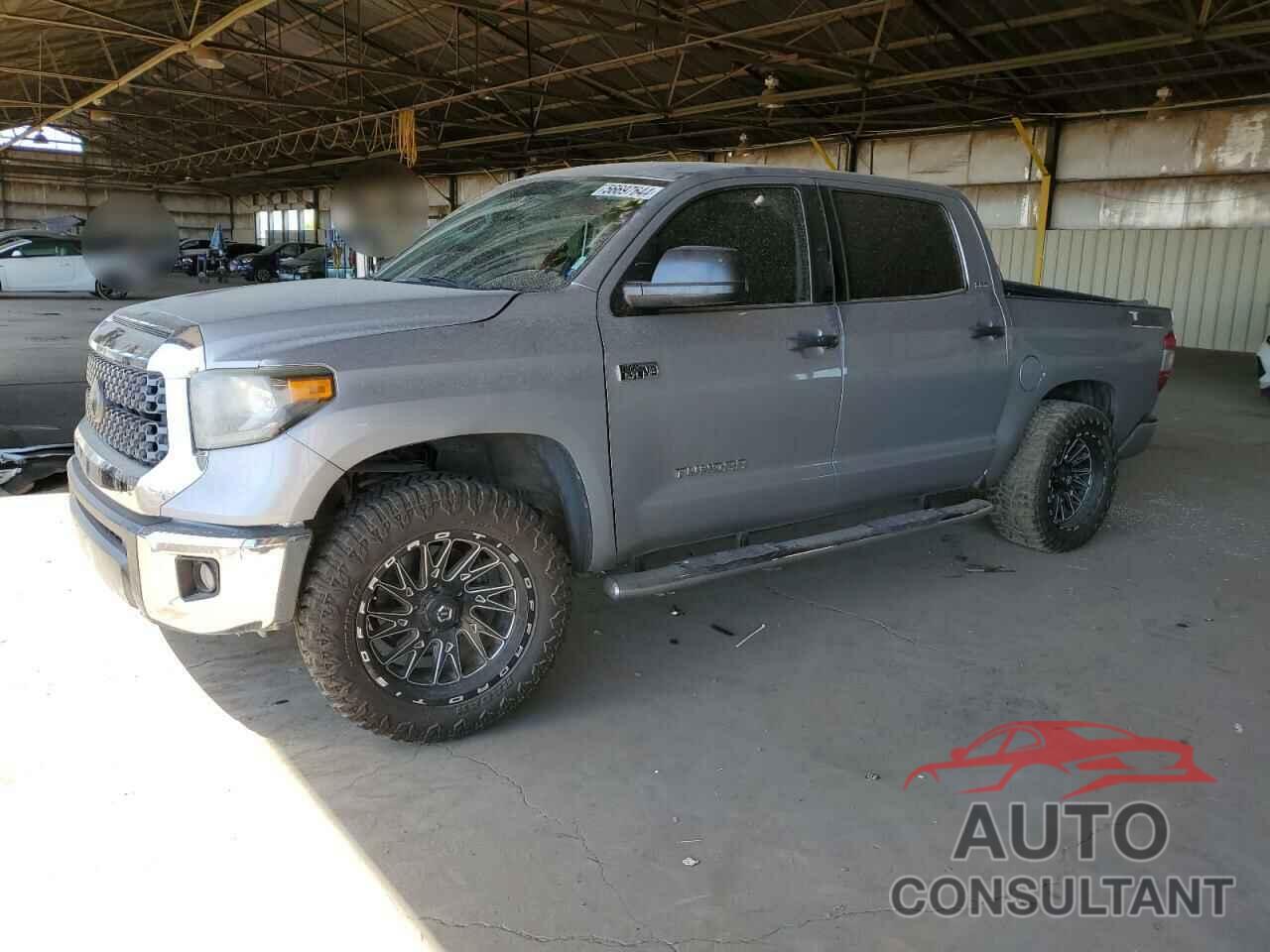 TOYOTA TUNDRA 2018 - 5TFEY5F13JX232600