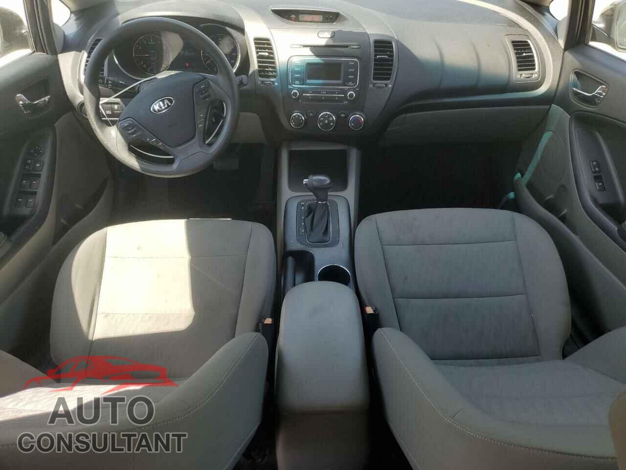 KIA FORTE 2015 - KNAFK4A67F5400113