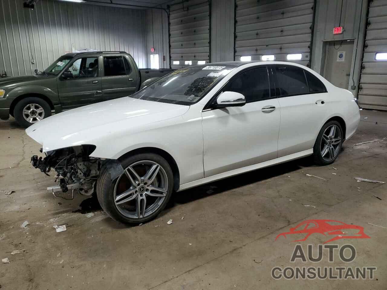 MERCEDES-BENZ E-CLASS 2018 - WDDZF4KB1JA426955