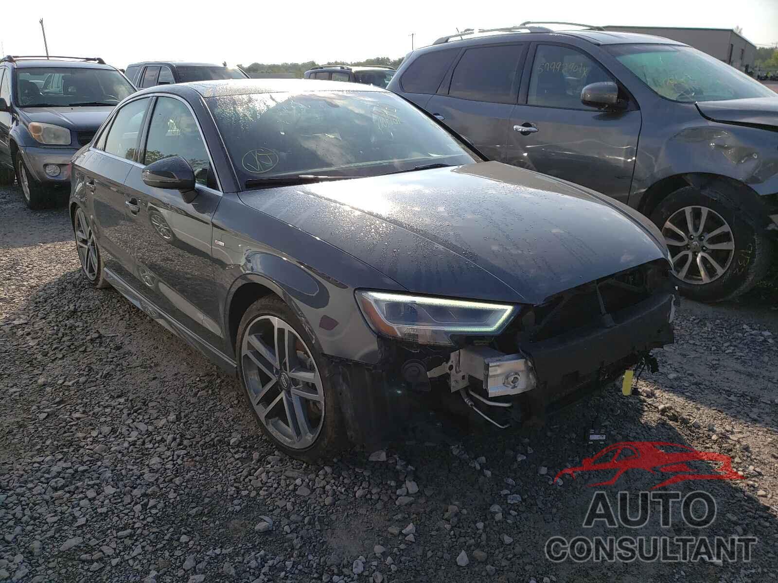 AUDI A3 2019 - WAUJEGFF6K1016448