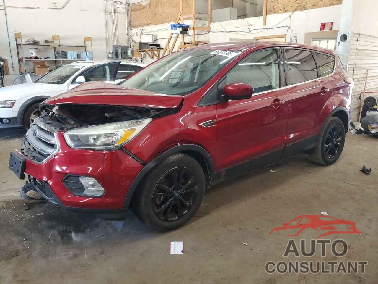 FORD ESCAPE 2017 - 1FMCU0G93HUE33852