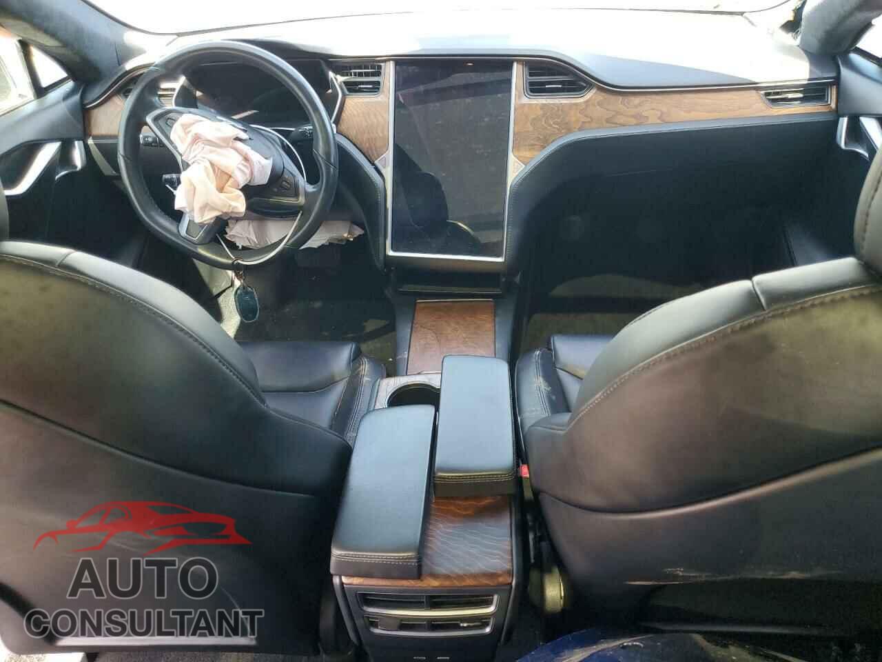 TESLA MODEL S 2020 - 5YJSA1E27LF361351