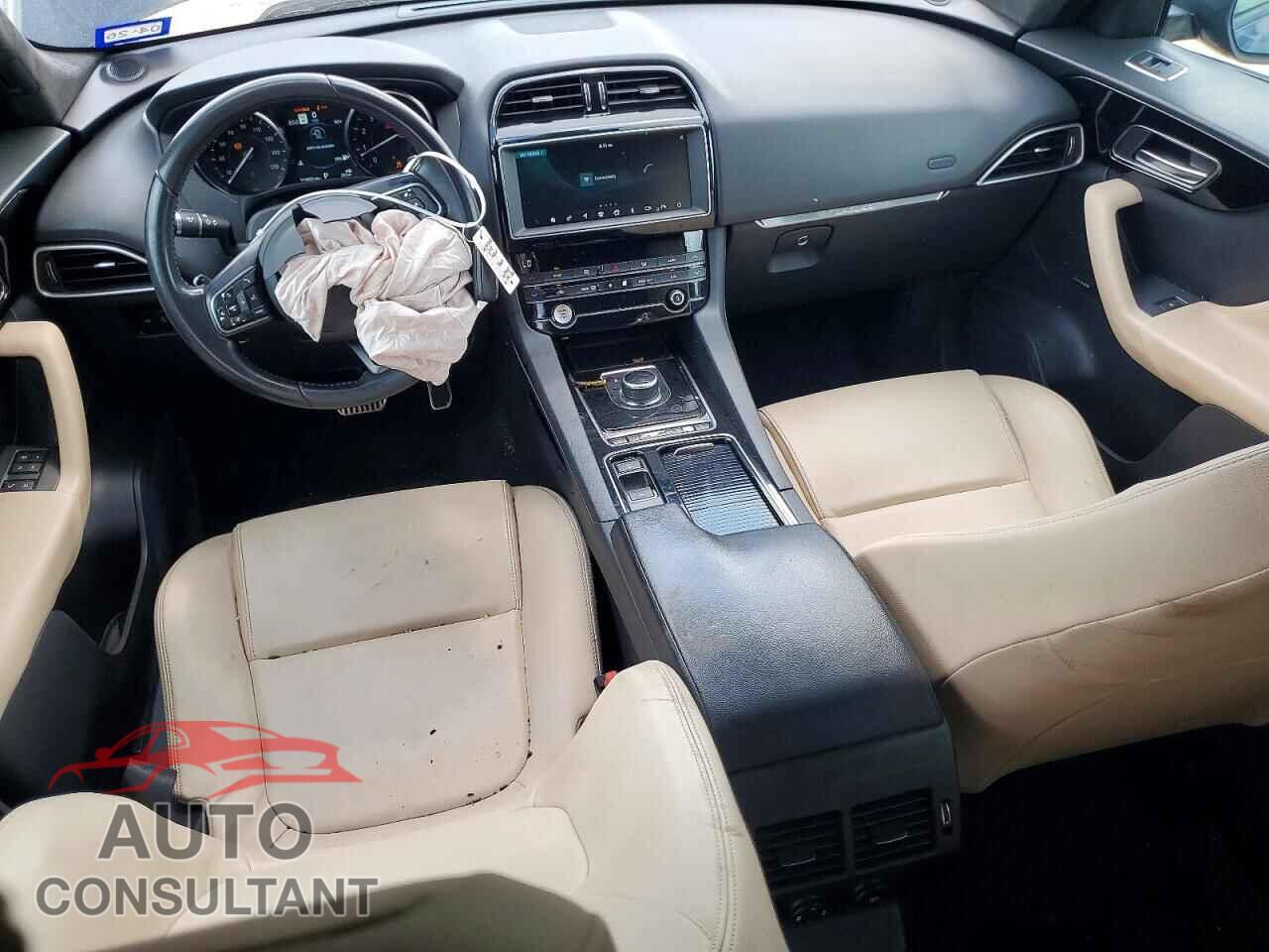 JAGUAR F-PACE 2019 - SADCJ2FX7KA610943