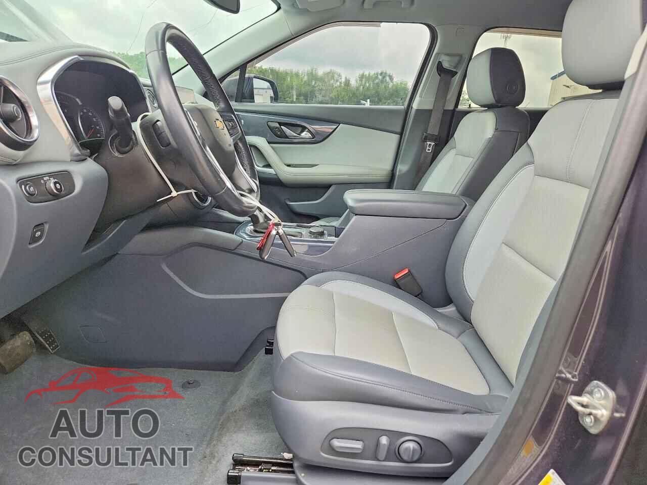 CHEVROLET BLAZER 2021 - 3GNKBDRS5MS557328