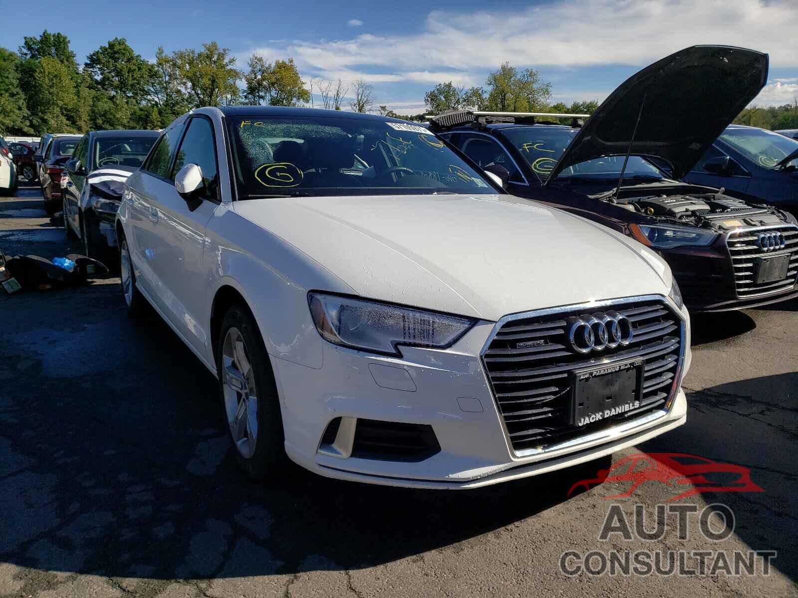 AUDI A3 2018 - WAUB8GFF3J1094664