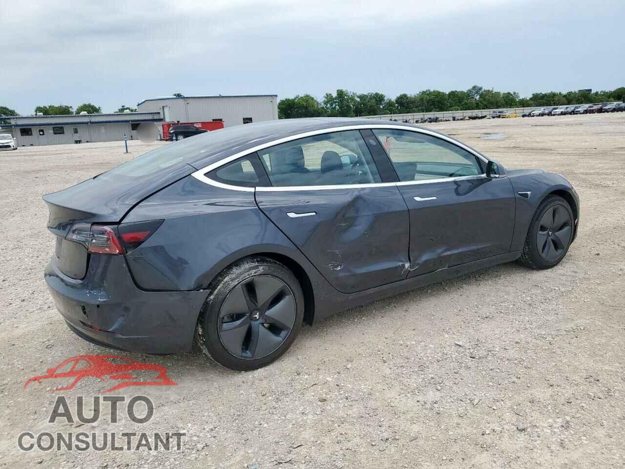 TESLA MODEL 3 2018 - 5YJ3E1EA2JF045384
